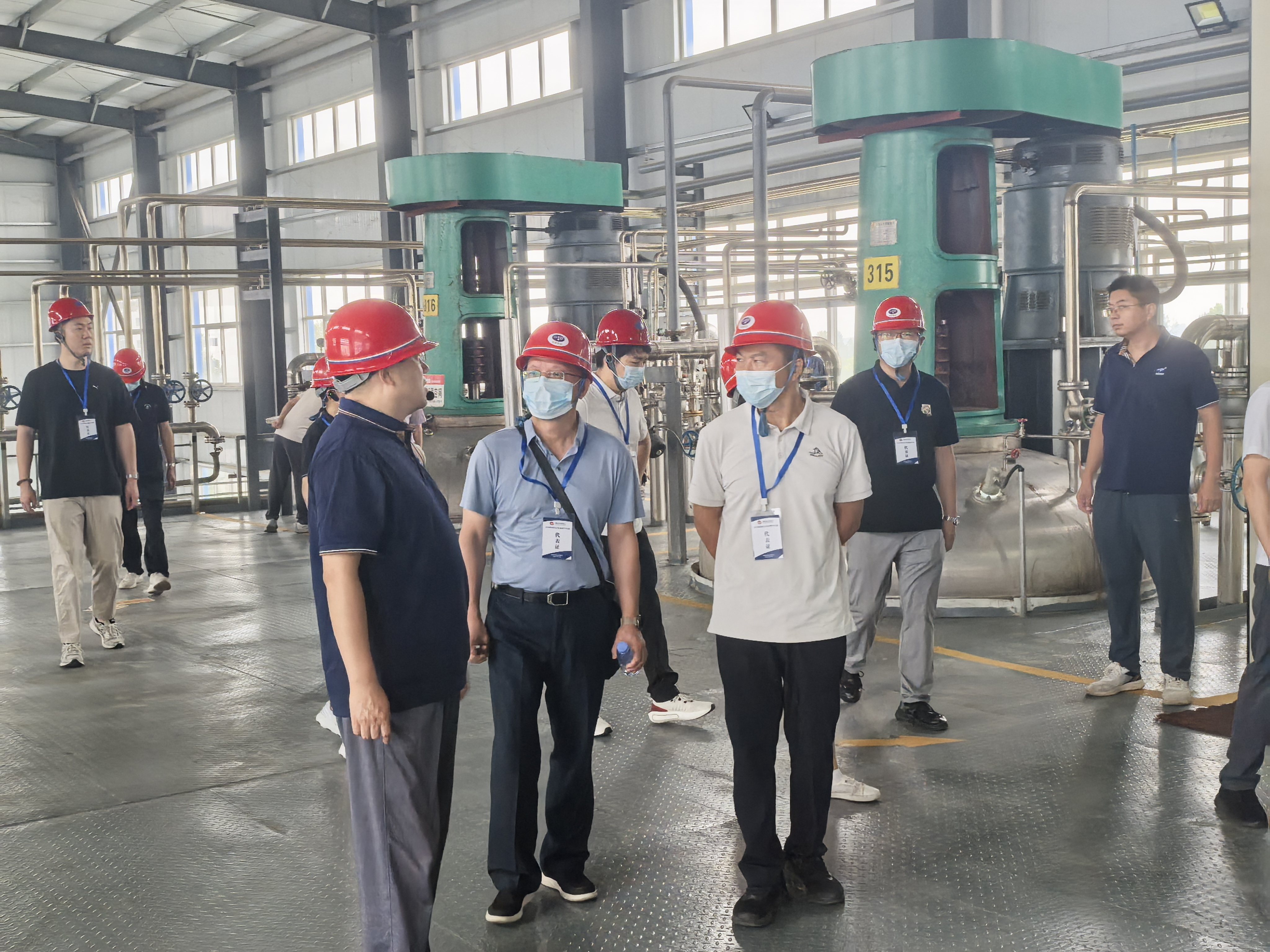 湖北省農藥協會參訪團蒞臨農達生化調研交流(圖8)