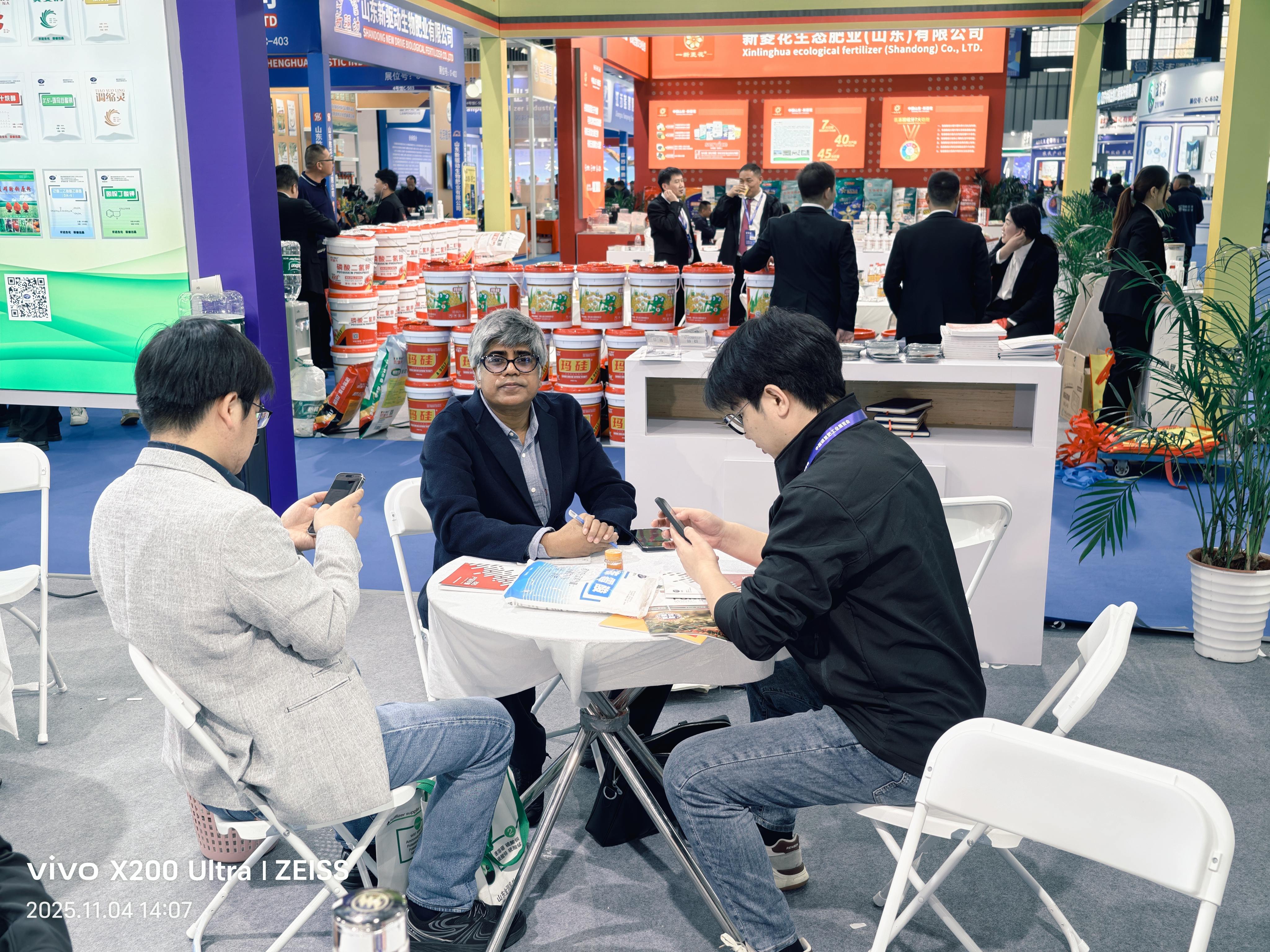 閃耀金陵——聚力磷復肥行業盛會,共啟農化創新新篇(圖4) 閃耀金陵——聚力磷復肥行業盛會,共啟農化創新新篇(圖4)